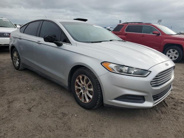 VIN 1FA6P0G70F5121914 2015 Ford Fusion, S no.4