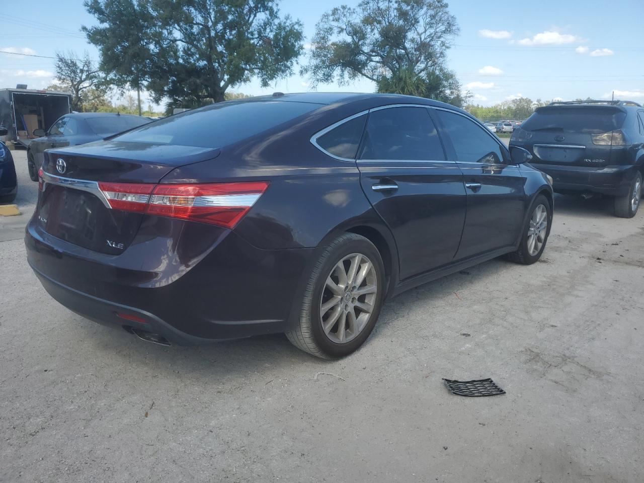 Lot #2996566750 2014 TOYOTA AVALON BAS