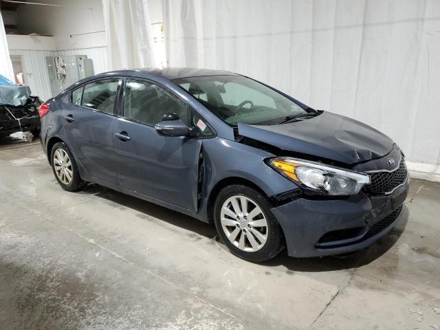 VIN KNAFX4A63G5477130 2016 KIA Forte, LX no.4