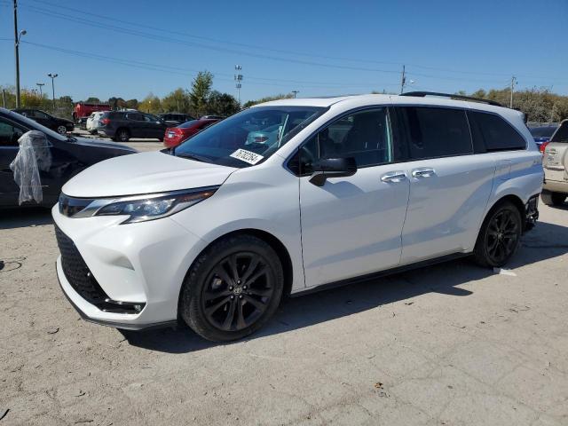 2022 TOYOTA SIENNA XSE - 5TDDRKEC7NS111588