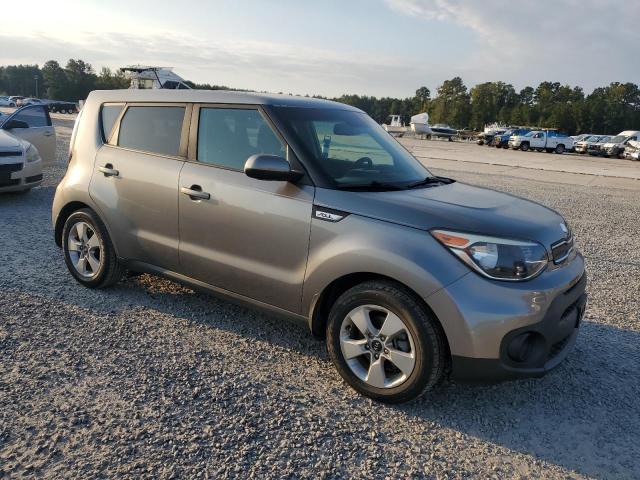 VIN KNDJN2A24J7524245 2018 KIA Soul no.4