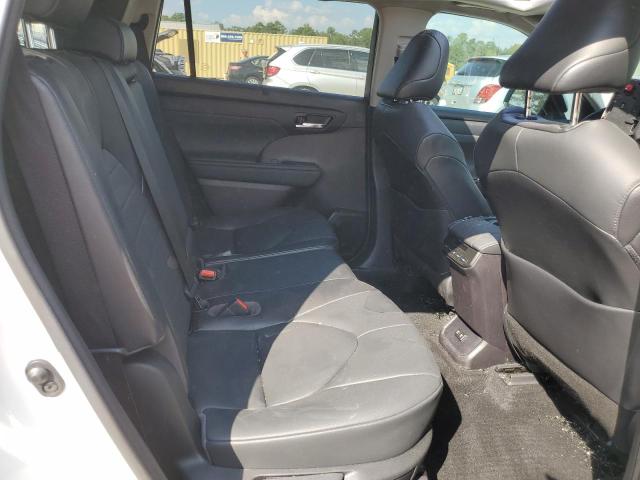 2021 TOYOTA HIGHLANDER - 5TDGZRAH2MS526288