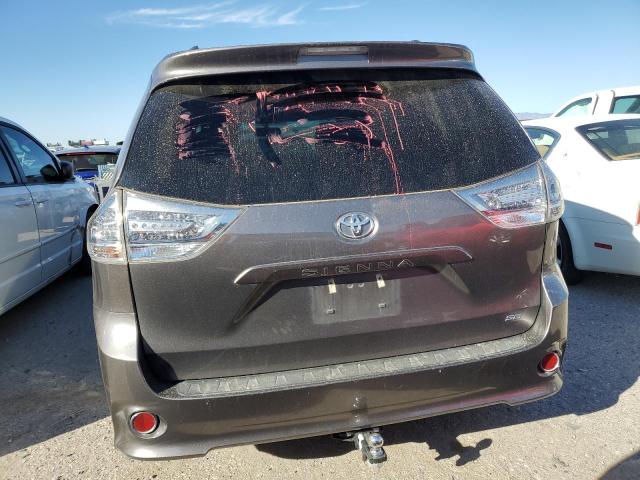 VIN 5TDXZ3DC8HS848565 2017 Toyota Sienna, SE no.6