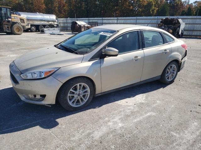 VIN 1FADP3F2XJL204642 2018 Ford Focus, SE no.1