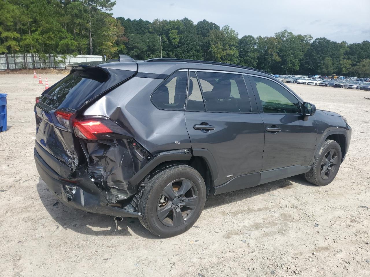 Lot #2988707436 2022 TOYOTA RAV4 LE