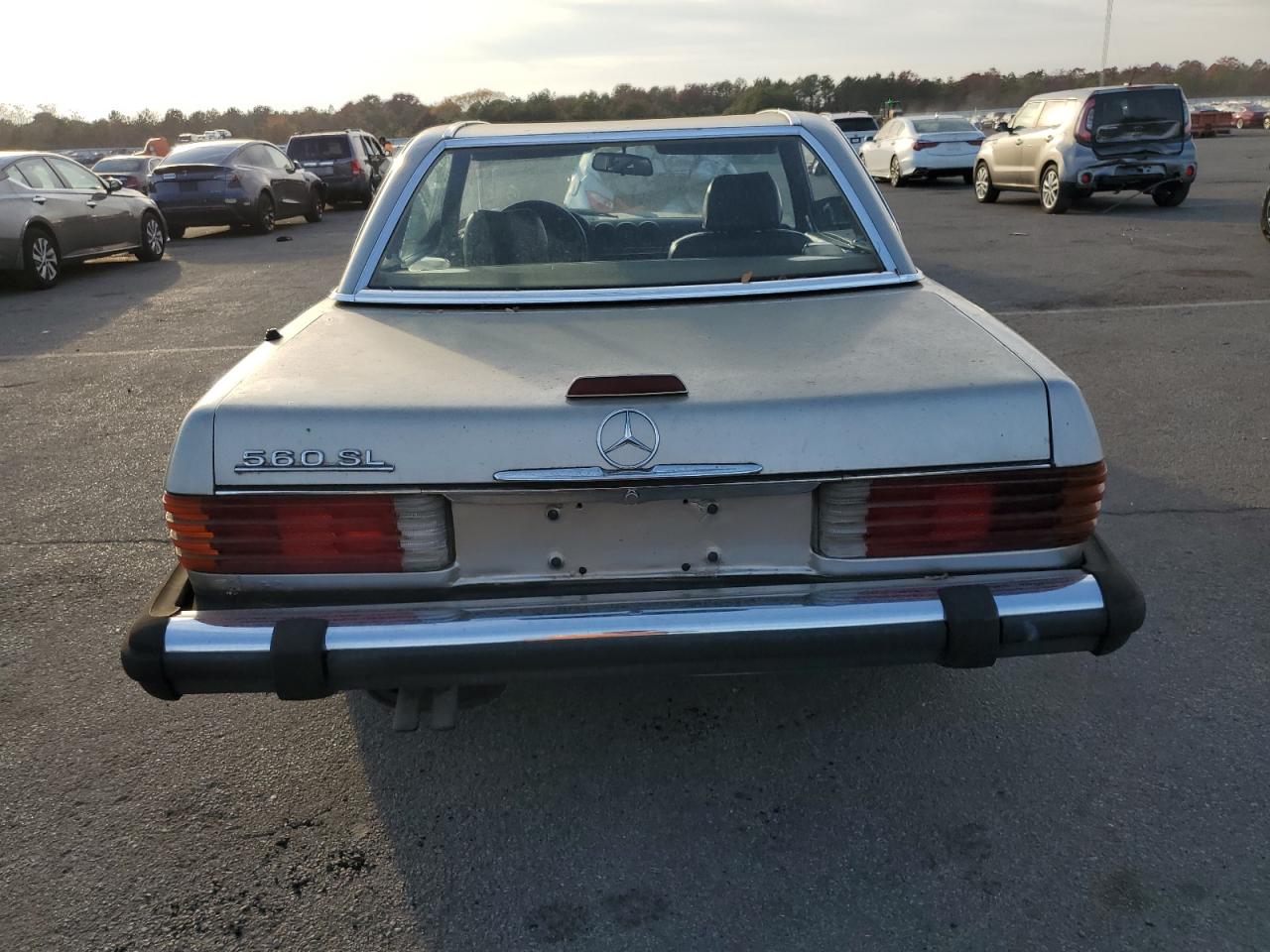 Lot #2955031859 1987 MERCEDES-BENZ 560 SL