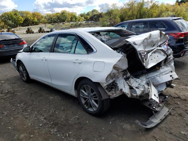 VIN 4T1BF1FK1FU477555 2015 Toyota Camry, LE no.2