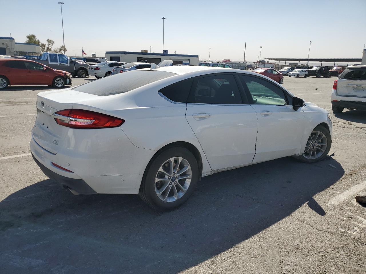 Lot #2945525104 2020 FORD FUSION SE