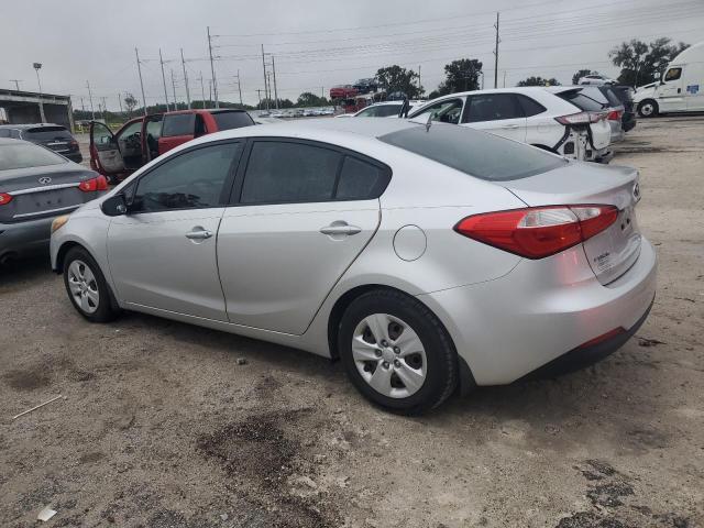 VIN KNAFK4A60F5307837 2015 KIA Forte, LX no.2