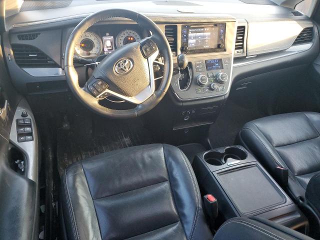 2017 TOYOTA SIENNA SE 5TDXZ3DC2HS827193