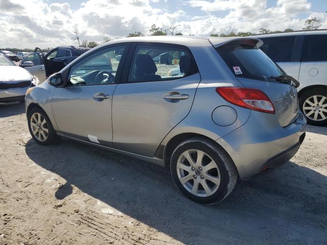 VIN JM1DE1LY7D0160988 2013 Mazda 2 no.2