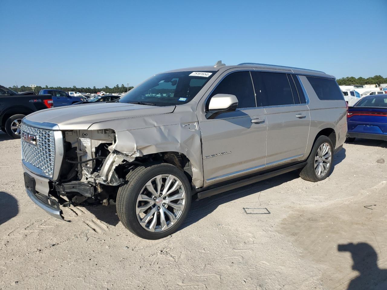 GMC Yukon XL 2022 XL Denali