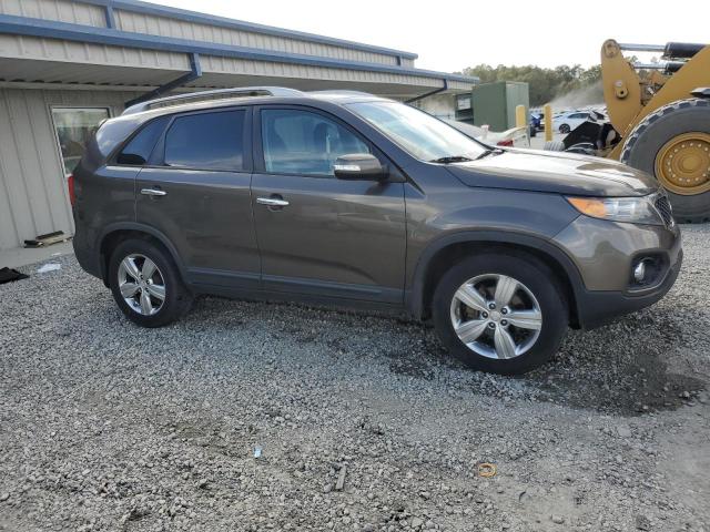 VIN 5XYKU4A23DG424678 2013 KIA Sorento, EX no.4