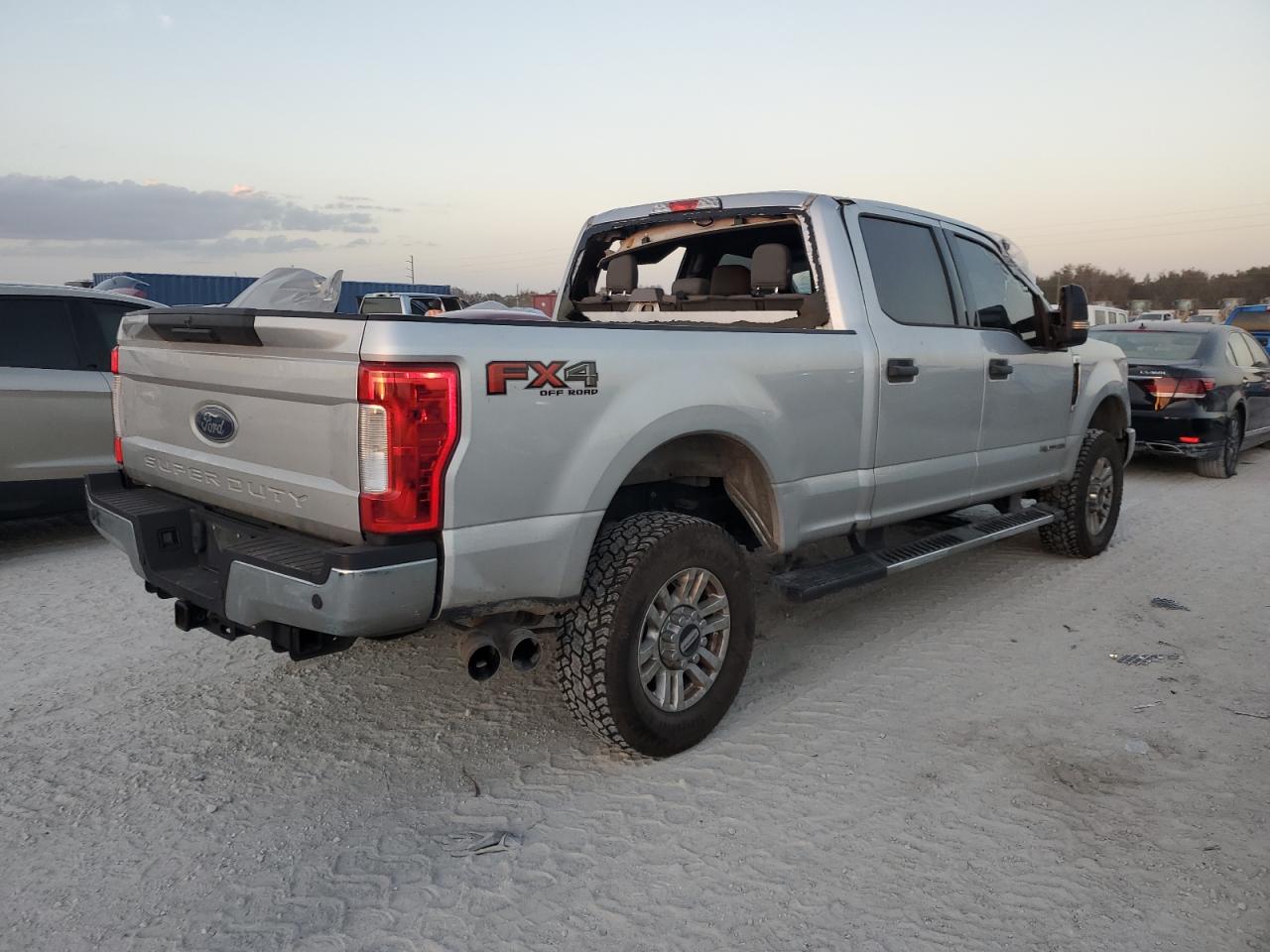 Lot #2989300347 2017 FORD F250 SUPER