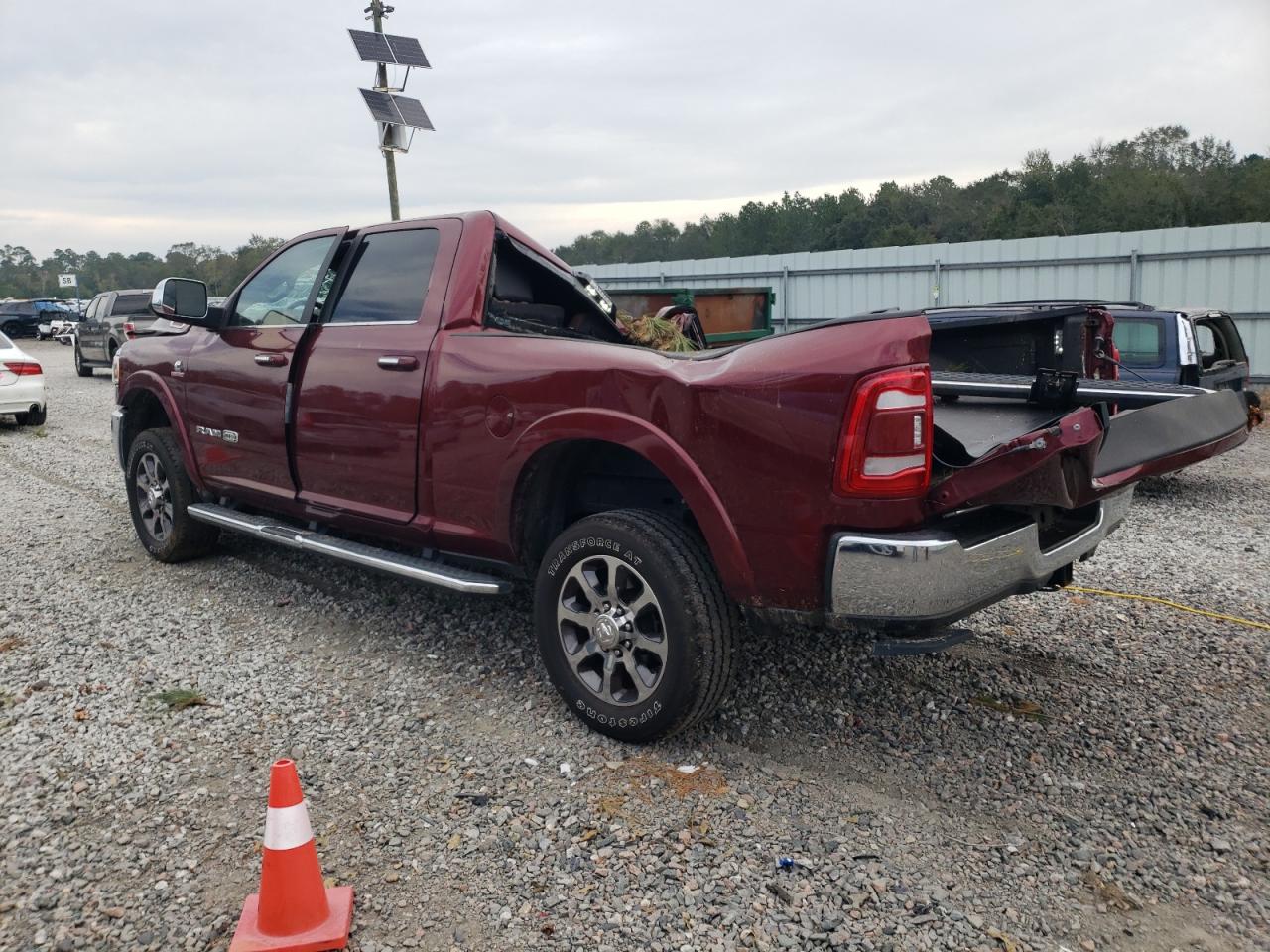 Lot #2955393794 2022 RAM 2500 LONGH