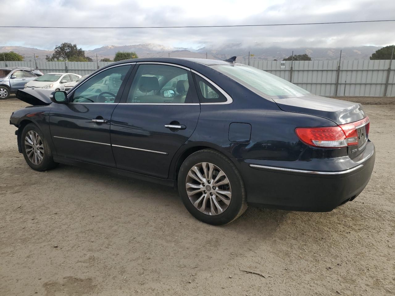 Lot #2988719714 2011 HYUNDAI AZERA GLS