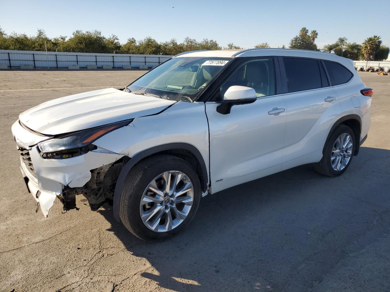 Lot #2926212417 2022 TOYOTA HIGHLANDER