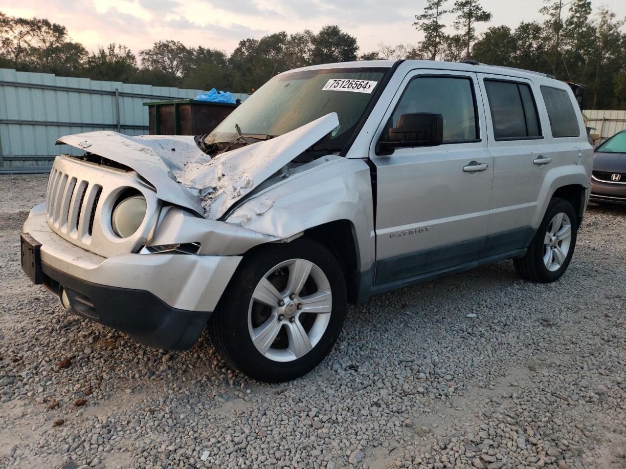 Lot #2955393815 2011 JEEP PATRIOT LA