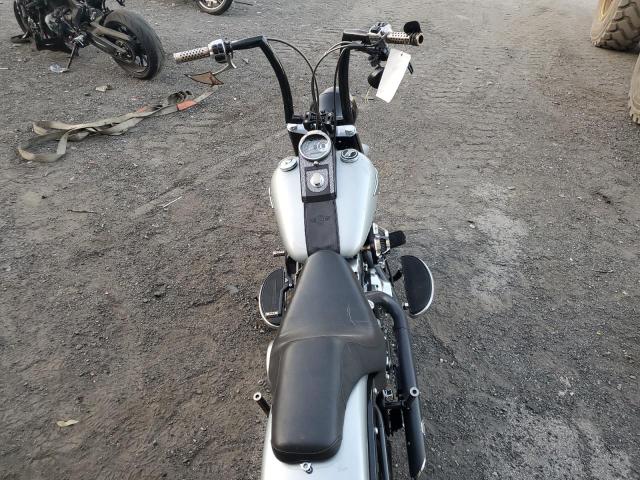 2011 HARLEY-DAVIDSON FLSTFB 1HD1JN513BB039686