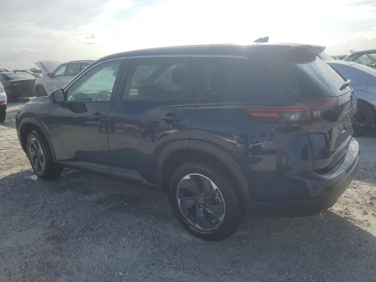 Lot #2940104467 2024 NISSAN ROGUE SV