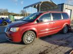 CHRYSLER TOWN & COU photo