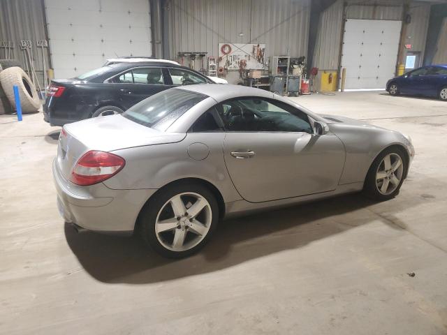 MERCEDES-BENZ SLK 350 2005 silver  gas WDBWK56FX5F026668 photo #4