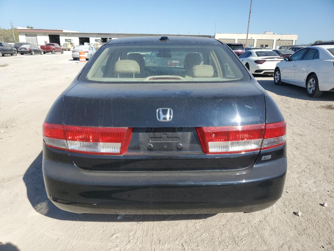 Lot #2946503177 2004 HONDA ACCORD EX