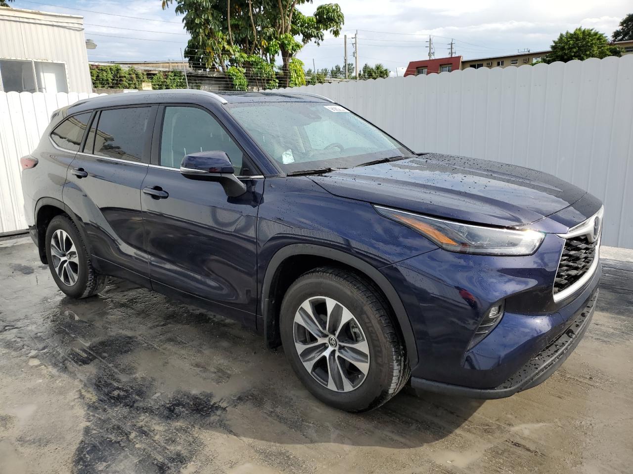 Lot #3029355691 2024 TOYOTA HIGHLANDER