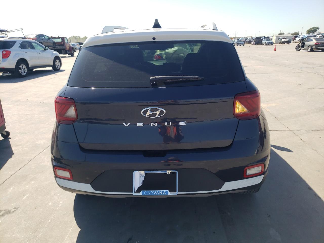 Lot #2991596984 2022 HYUNDAI VENUE SEL