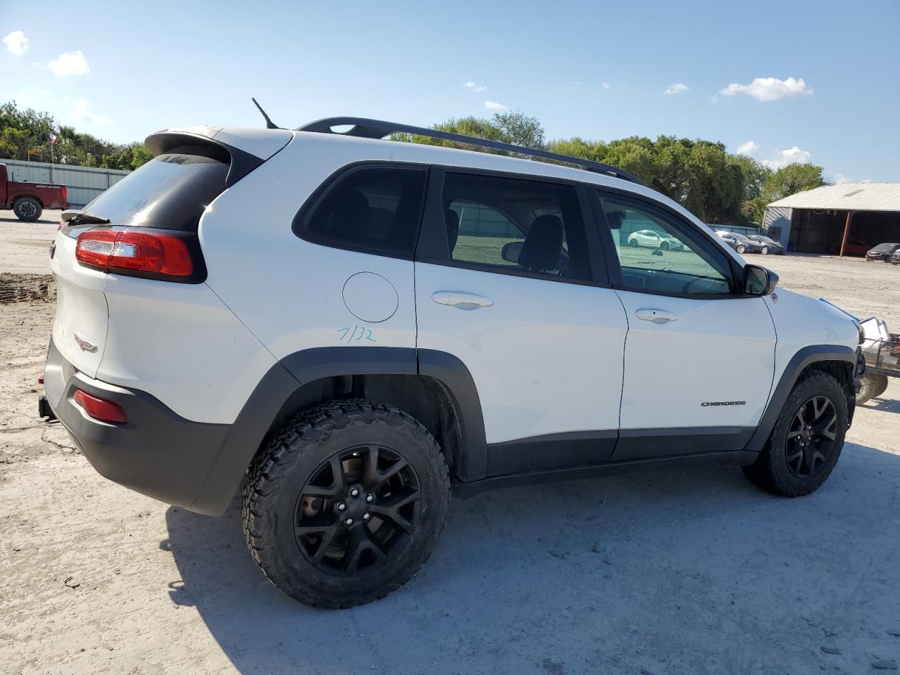 Lot #2953090657 2014 JEEP CHEROKEE T