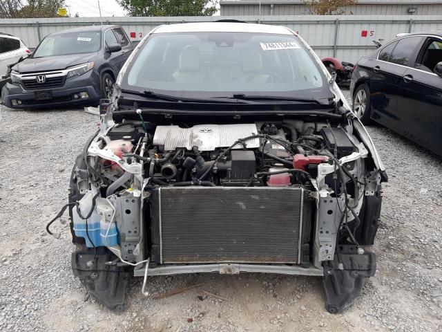 VIN JTDKARFU0J3554255 2018 Toyota Prius no.5