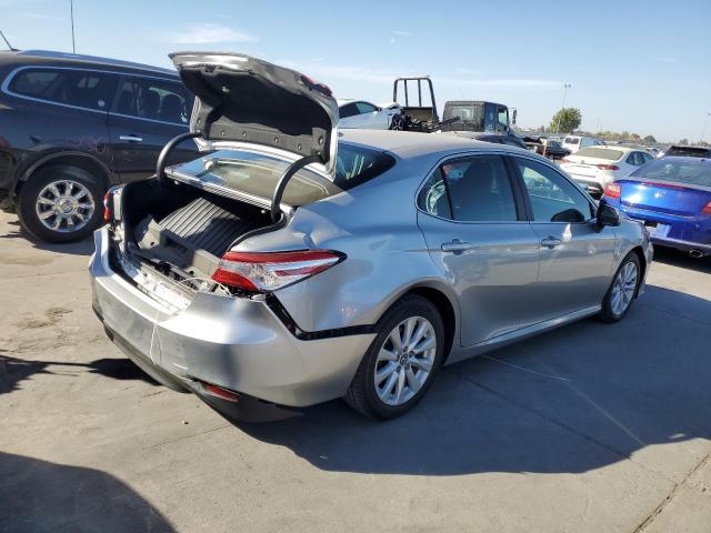 Vin: 4t1c11ak6lu920398, lot: 77664084, toyota camry le 20203