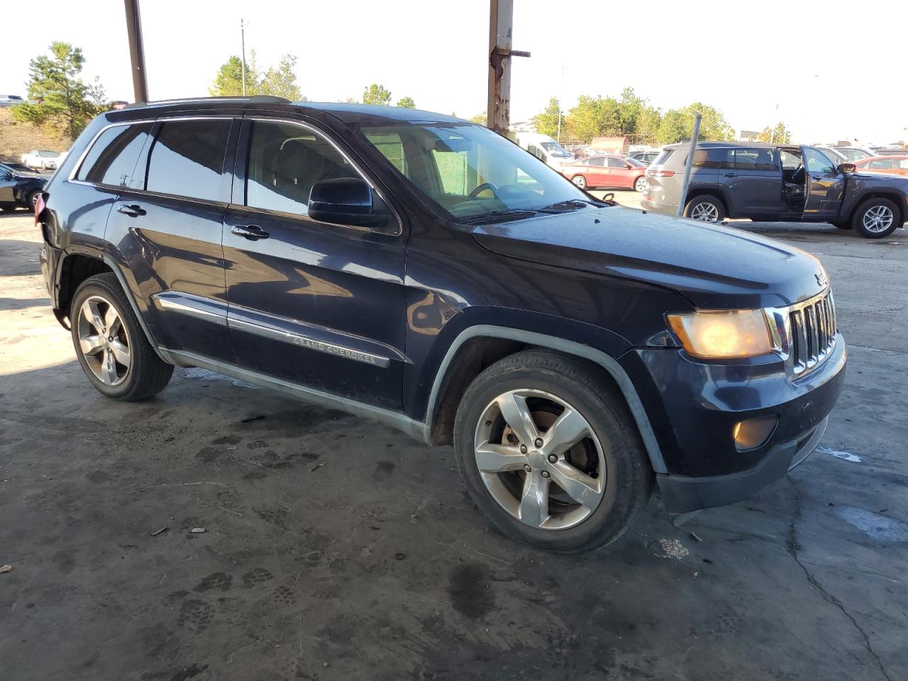 JEEP GRAND CHEROKEE LAREDO