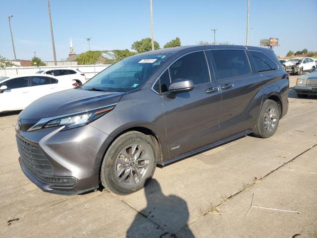 2021 TOYOTA SIENNA LE - 5TDKSKFC0MS002978