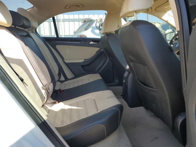 2015 VOLKSWAGEN JETTA SEL - 3VWL07AJ1FM305751