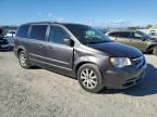 CHRYSLER TOWN & COU photo