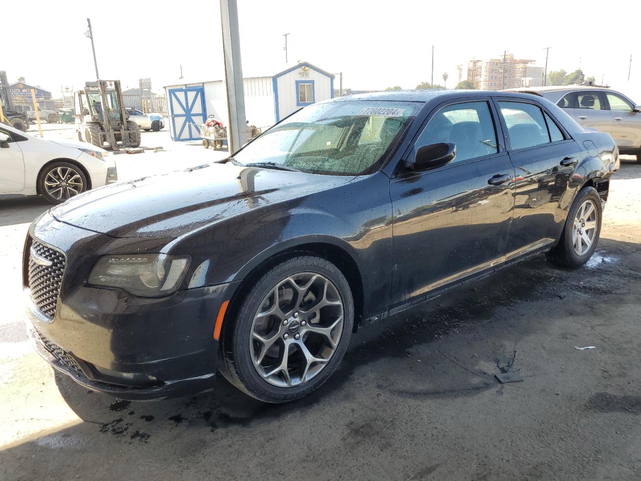  Salvage Chrysler 300