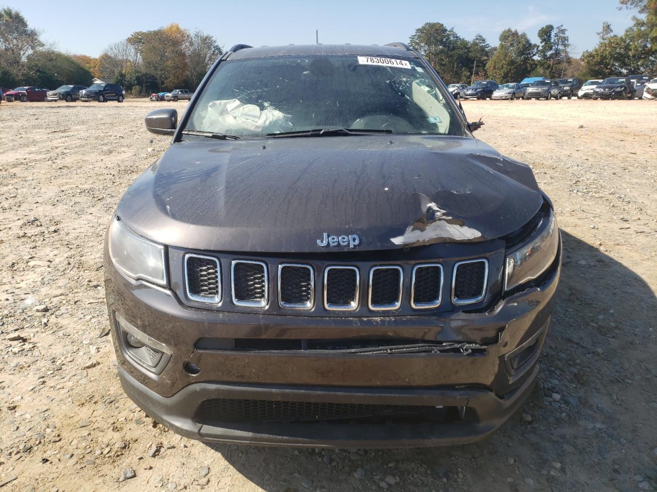 Lot #3030426472 2018 JEEP COMPASS LA