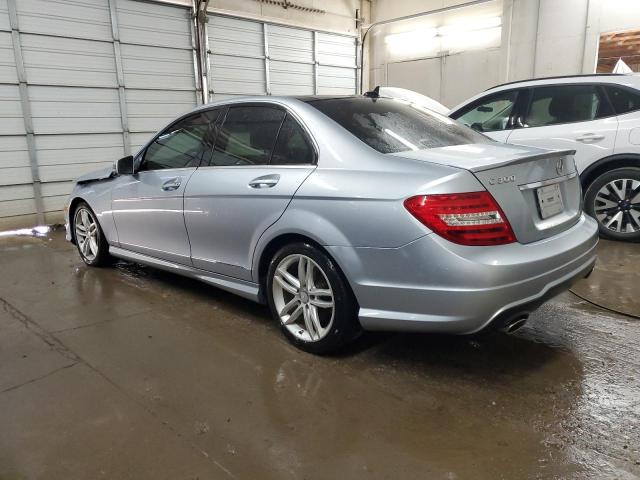 VIN WDDGF8AB7EG204181 2014 Mercedes-Benz C-Class, 3... no.2