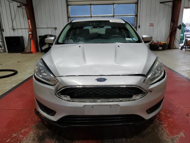 VIN 1FADP3K2XFL277622 2015 Ford Focus, SE no.5