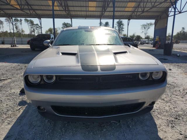 VIN 2C3CDZBT7GH119896 2016 Dodge Challenger, R/T no.5