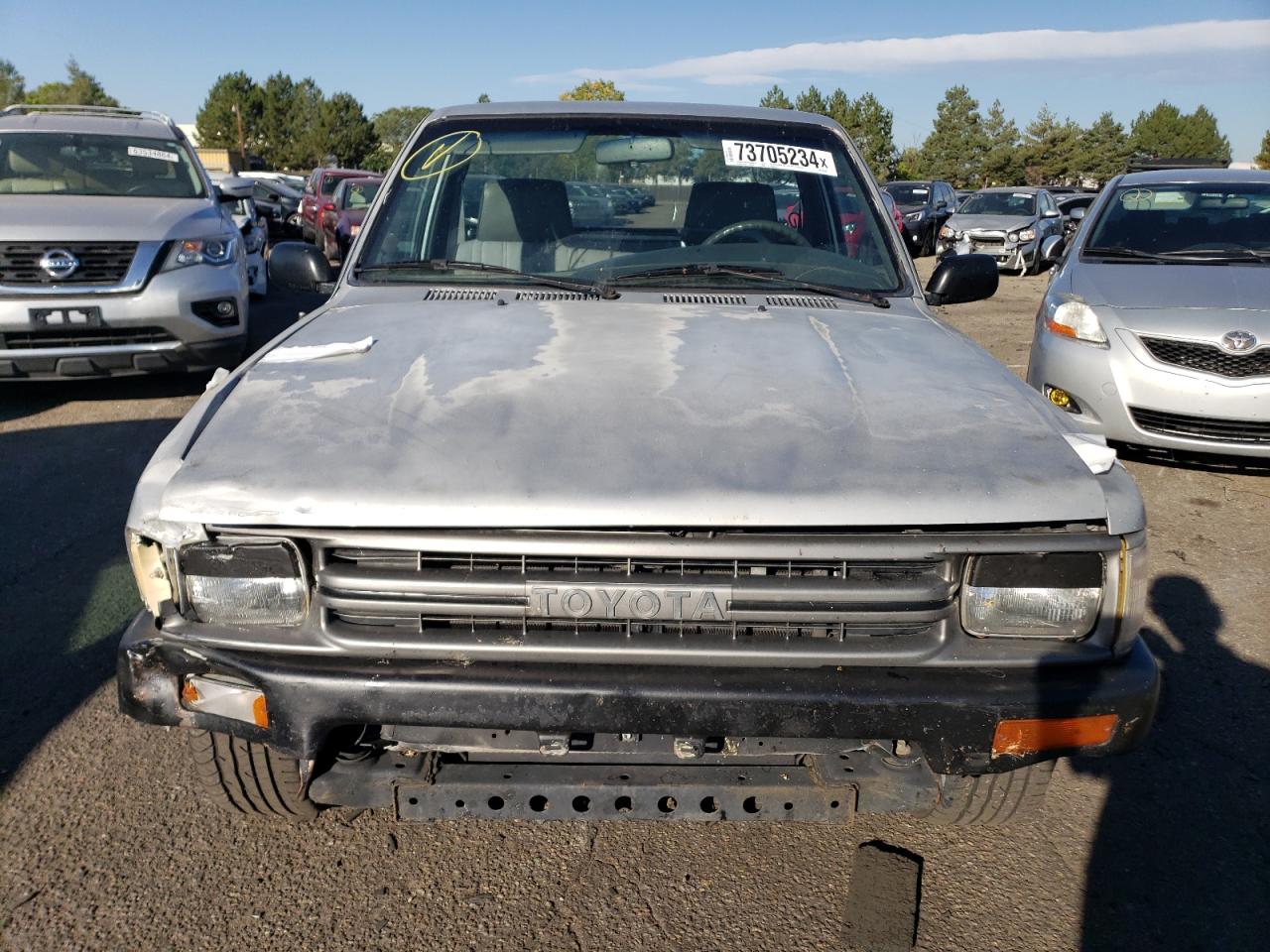 Lot #2952906798 1991 TOYOTA PICKUP 1/2