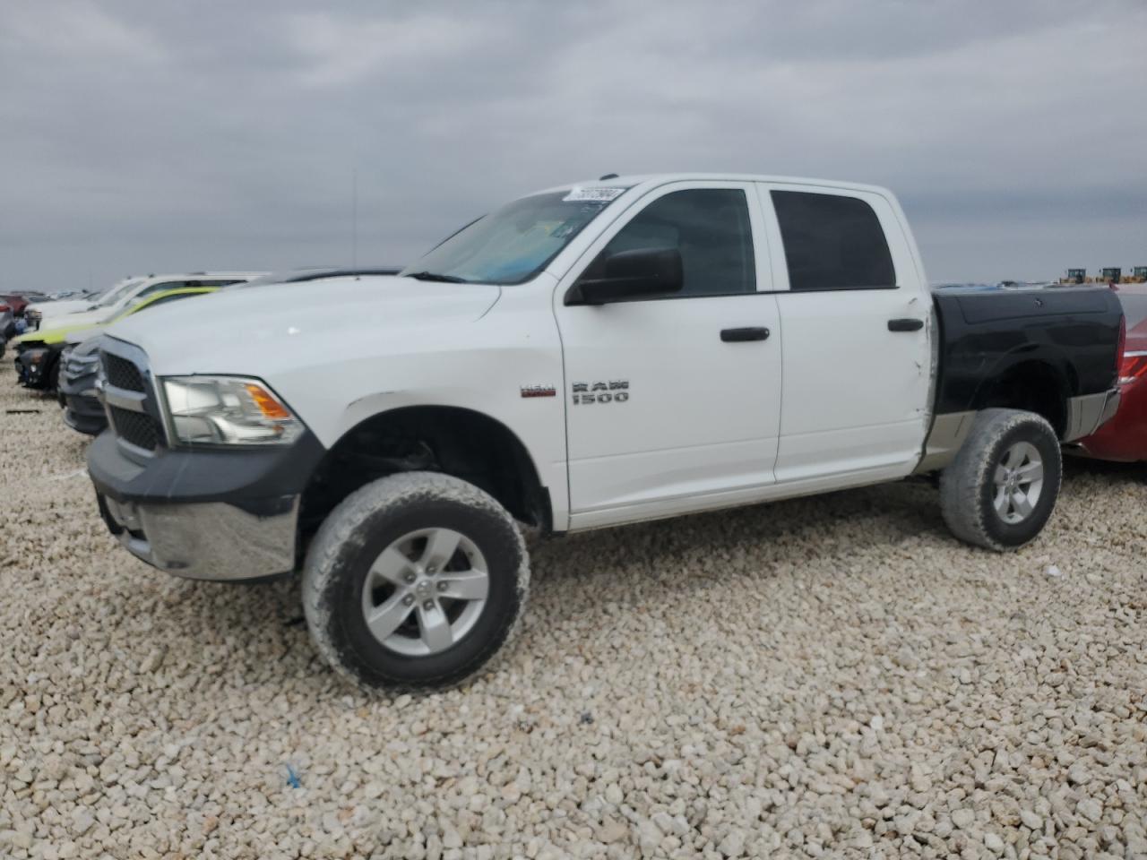 Lot #2919260672 2016 RAM 1500 ST