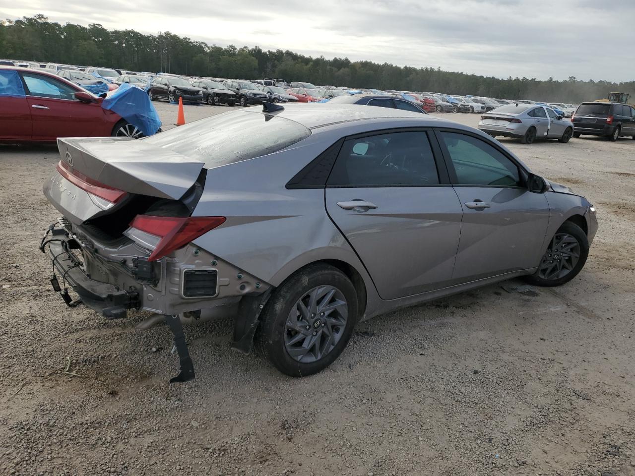 Lot #2928511796 2024 HYUNDAI ELANTRA SE