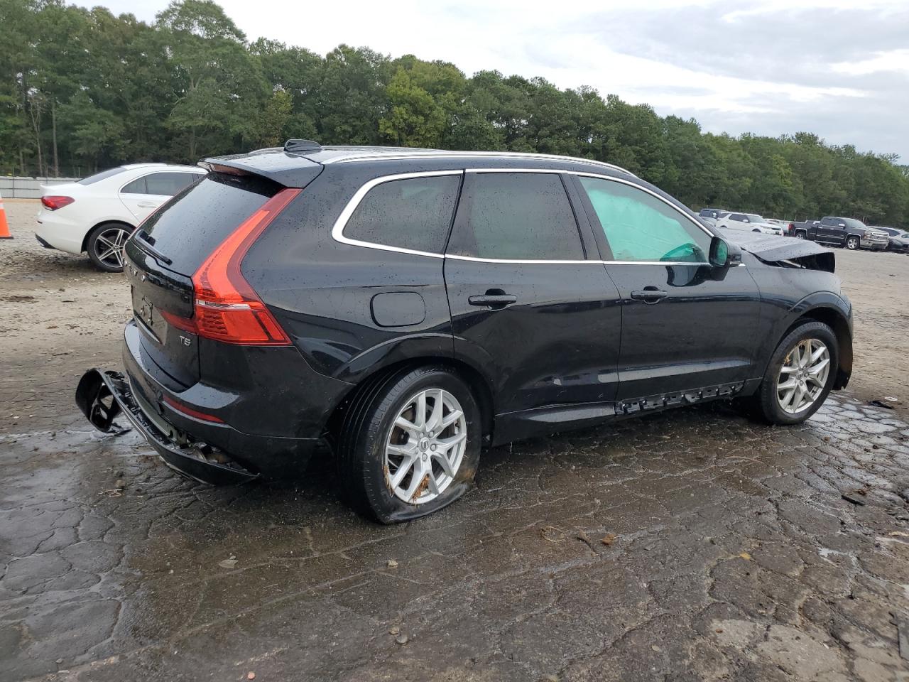 Lot #2955231505 2019 VOLVO XC60 T5 MO