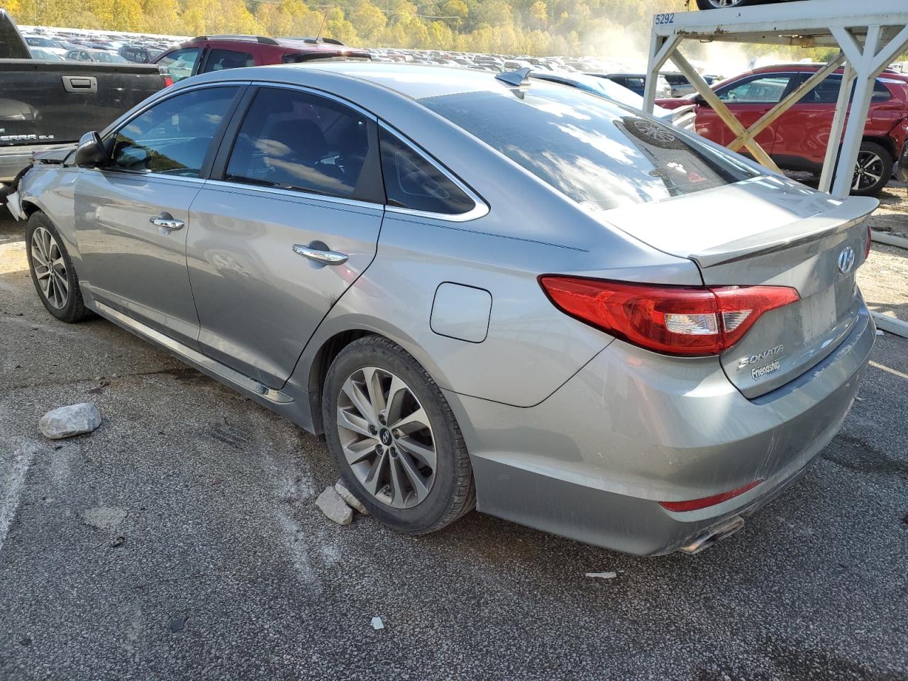 Lot #3034343125 2015 HYUNDAI SONATA SPO