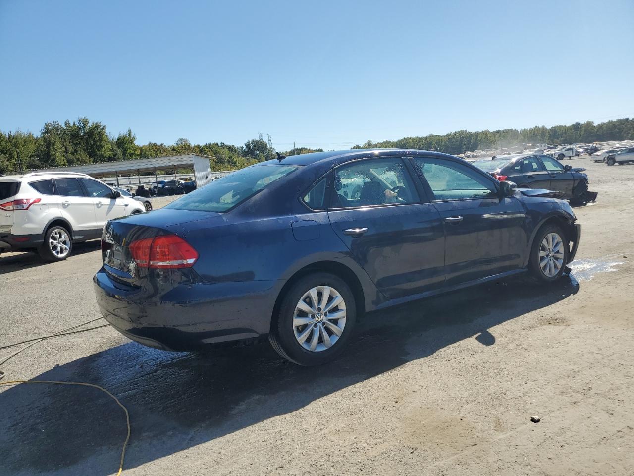 Lot #2912008645 2013 VOLKSWAGEN PASSAT S