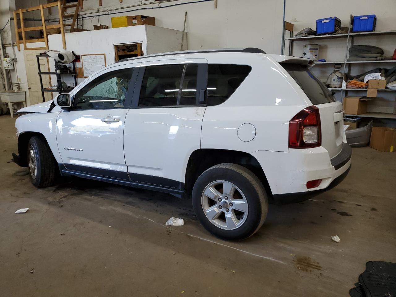 Lot #2989202818 2016 JEEP COMPASS LA