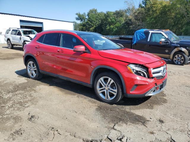 VIN WDCTG4GB0FJ084776 2015 MERCEDES-BENZ GLA-CLASS no.4