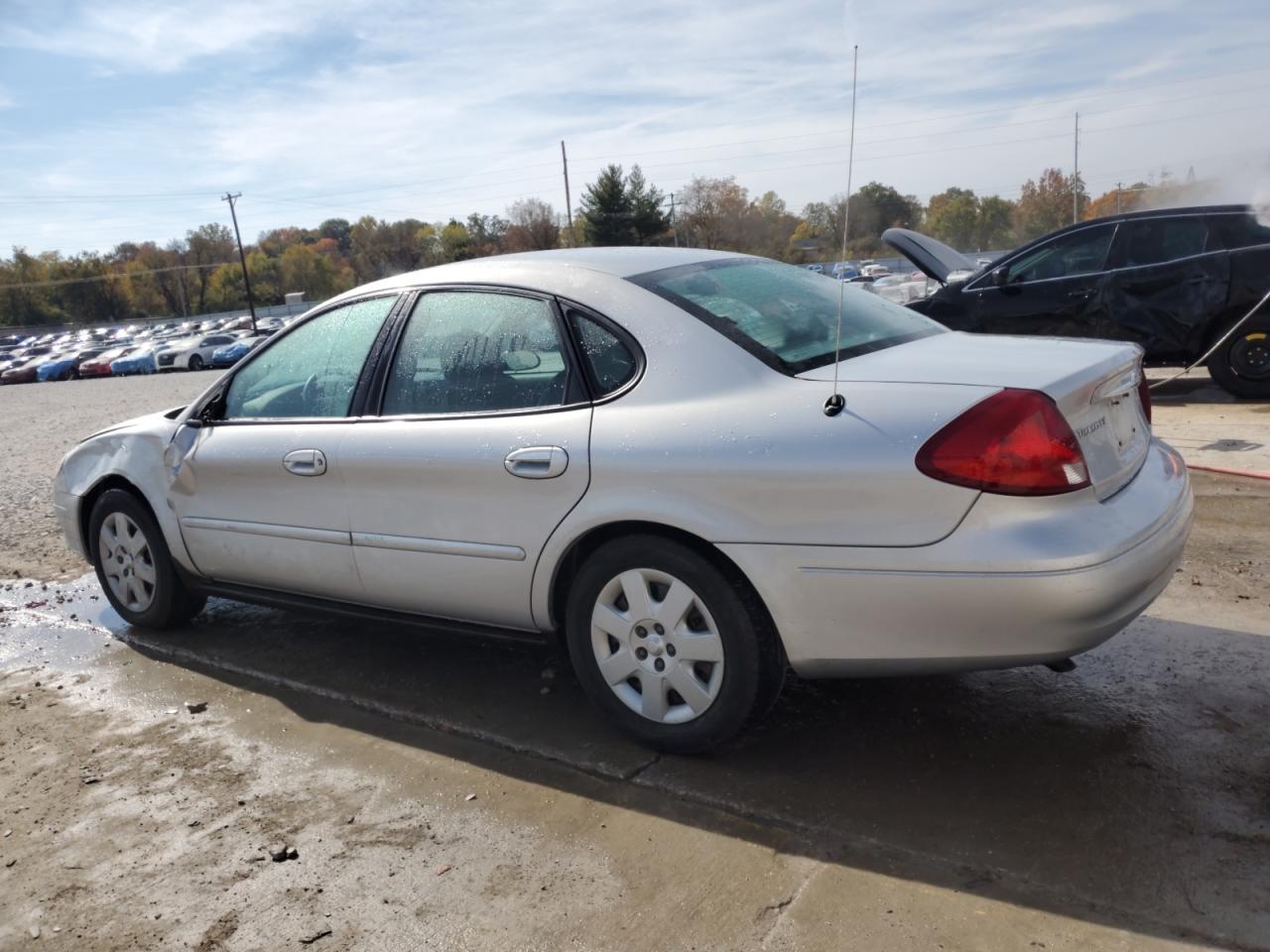 Lot #2940746434 2003 FORD TAURUS LX